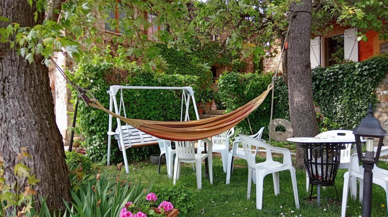Morelli House Guest House Montalbo Ngoại thất bức ảnh